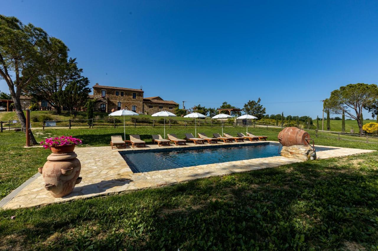 Wine Resort Colsereno 蒙塔尔奇诺 外观 照片