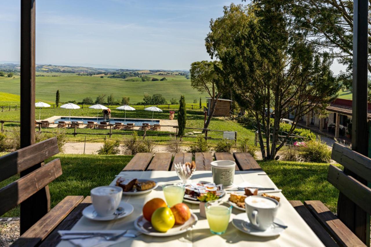Wine Resort Colsereno 蒙塔尔奇诺 外观 照片