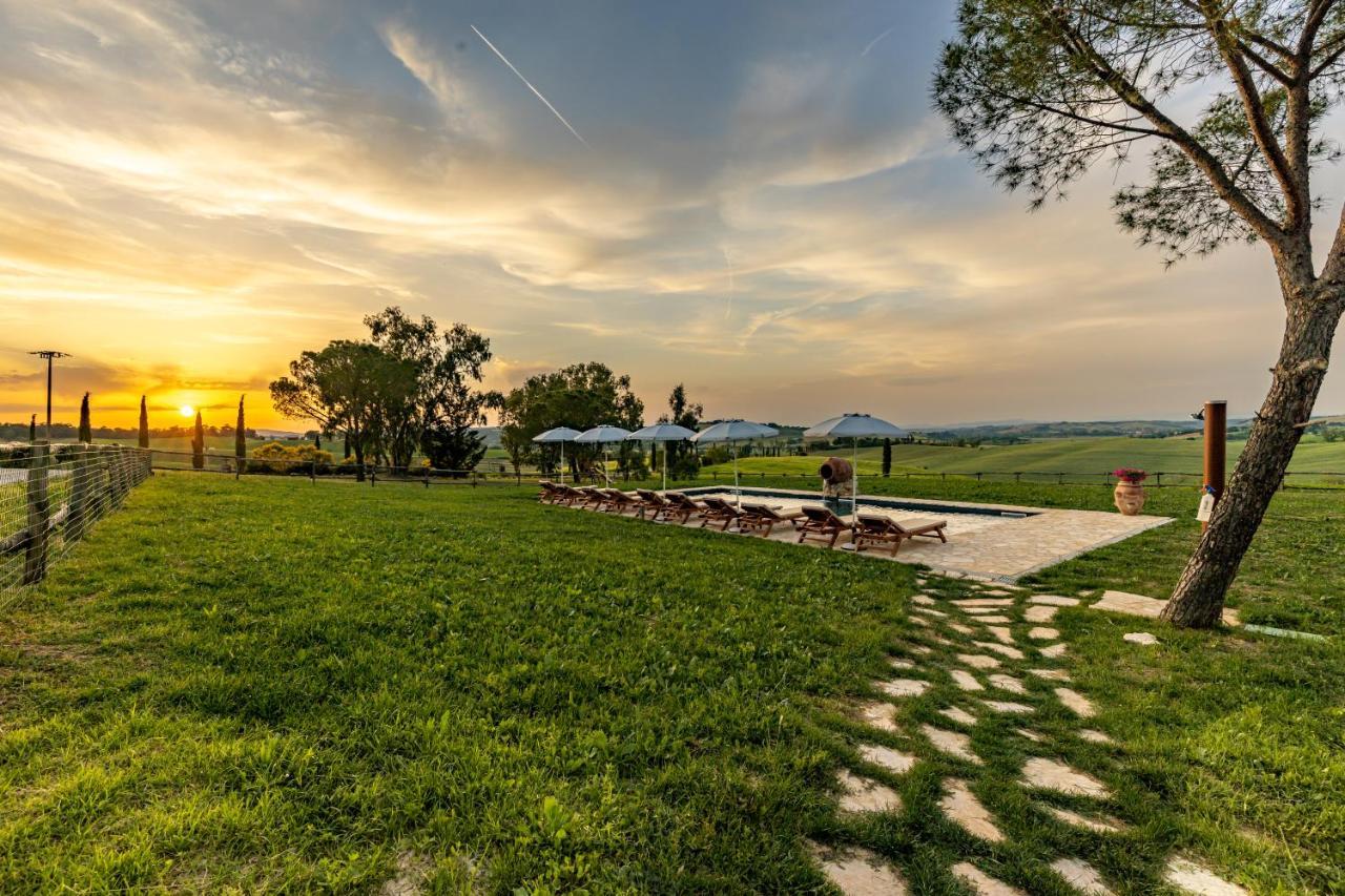 Wine Resort Colsereno 蒙塔尔奇诺 外观 照片